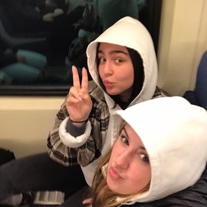 Meet your Posher, Stefania